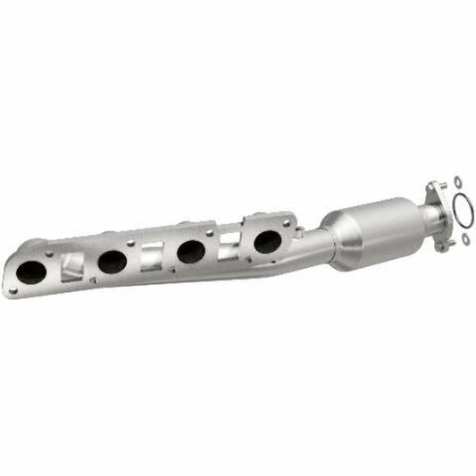 2011-2013 Infiniti QX56 Direct-Fit Catalytic Converter 22-036 Magnaflow - Catalytic Converters Car Part People