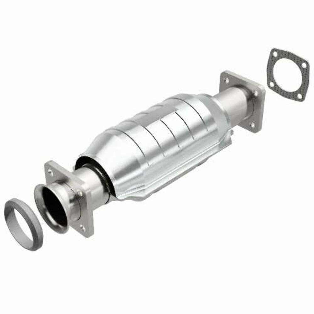 1981-1993 Saab 900 Direct-Fit Catalytic Converter 22832 Magnaflow