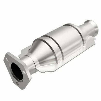 1980-1983 Volkswagen Vanagon Direct-Fit Catalytic Converter 22916 Magnaflow - Catalytic Converters Car Part People