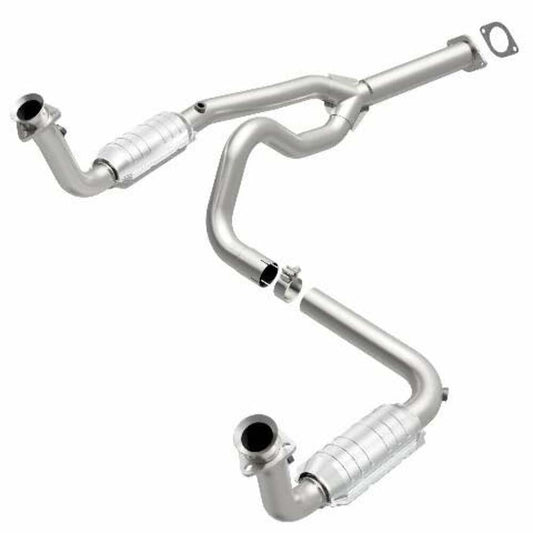 00 Chevy Express 1500 5.7L Direct-Fit Catalytic Converter 23073 Magnaflow - Catalytic Converters Car Part People