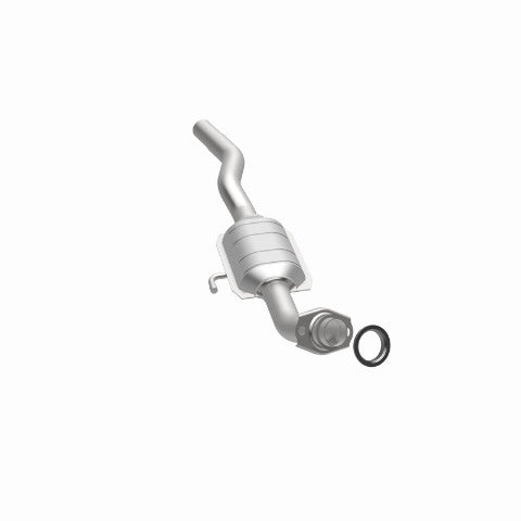 Catalytic Converter for Standard Grade Federal / EPA Compliant Direct-Fit Catalytic Converter MagnaFlow 23251