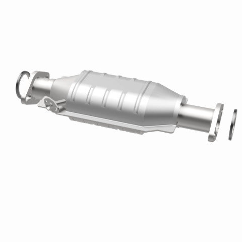 Catalytic Converter for 1981-1983 Toyota Pickup 2.4L Standard Grade Federal / EPA Compliant Direct-Fit Catalytic Convert