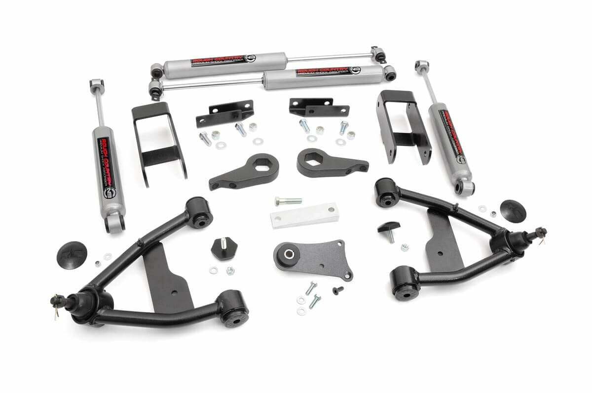 Fits Chevy/GMC Blazer/S10 Truck/S15 Jimmy 4WD 2.5 Inch Lift Kit; 24230