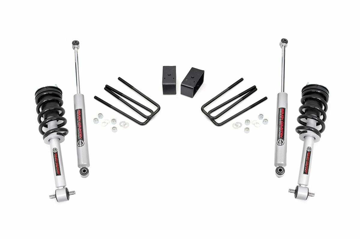 Fits Chevy/GMC 1500 2WD (07-13) 3.5 Inch Lift Kit; N3 Struts; 268.23