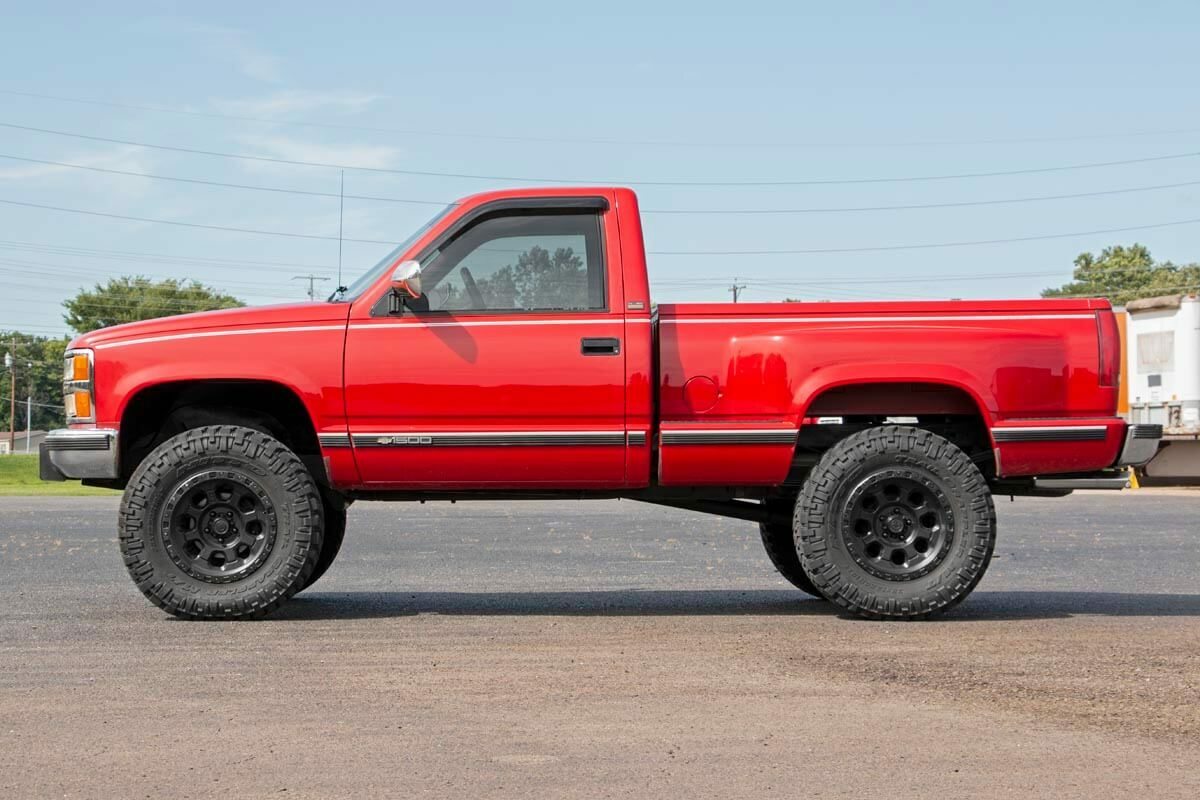 Fits Chevy C1500/K1500 Truck 2WD (1988-1999) 6 Inch Lift Kit; 27130