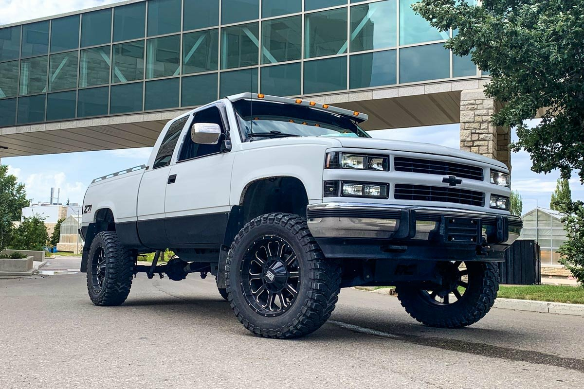 Fits Chevy C1500/K1500 Truck & SUV 4WD (1988-1999) 6 Inch Lift Kit; 27630