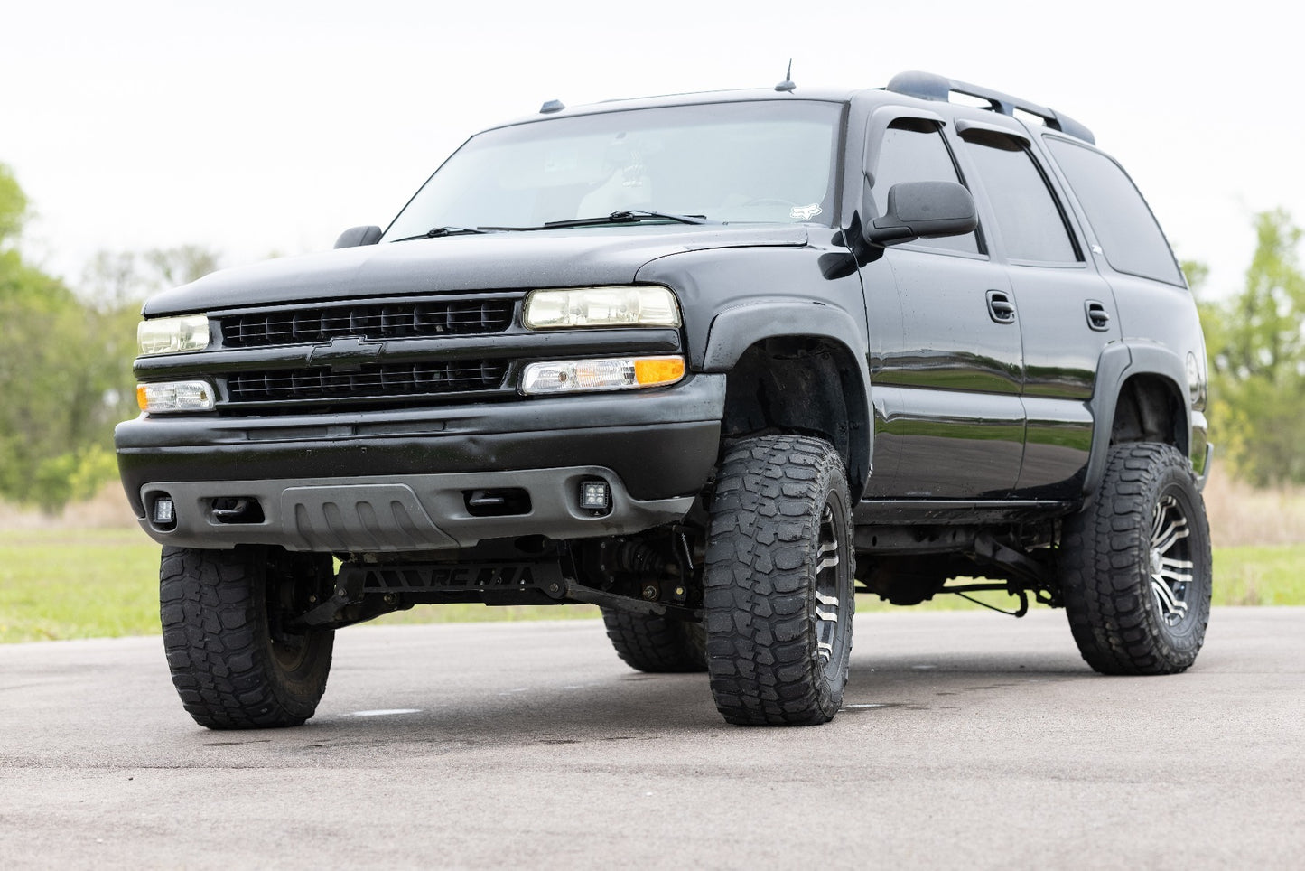 Fits Chevy/GMC Tahoe/Yukon 2WD/4WD (2000-2006) 6 Inch Lift Kit; NTD; M1; 28040