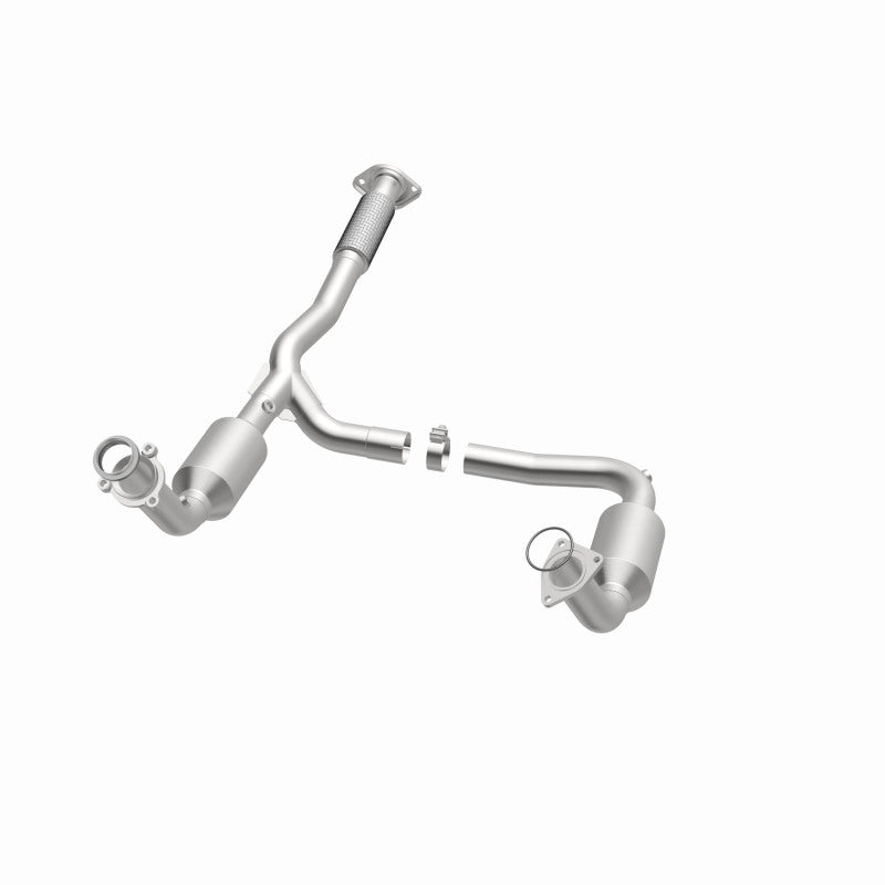2004 Buick Rainier 5.3L Direct-Fit Catalytic Converter 4451172 Magnaflow