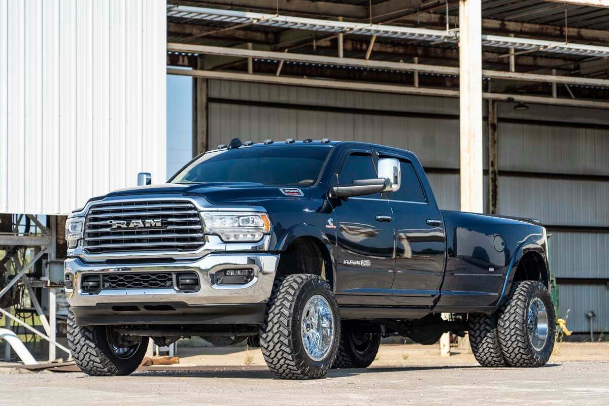 Fits Ram 3500 4WD (2020-2024) 5 Inch Lift Kit; DRW; OE Rear Air; 30930