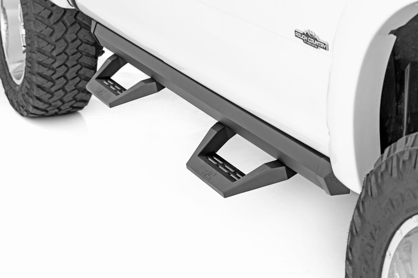 Fits Ram 1500/2500/3500(2010-18 &Classic) SRX2 Adj Aluminum Step Crew Cab 31011A