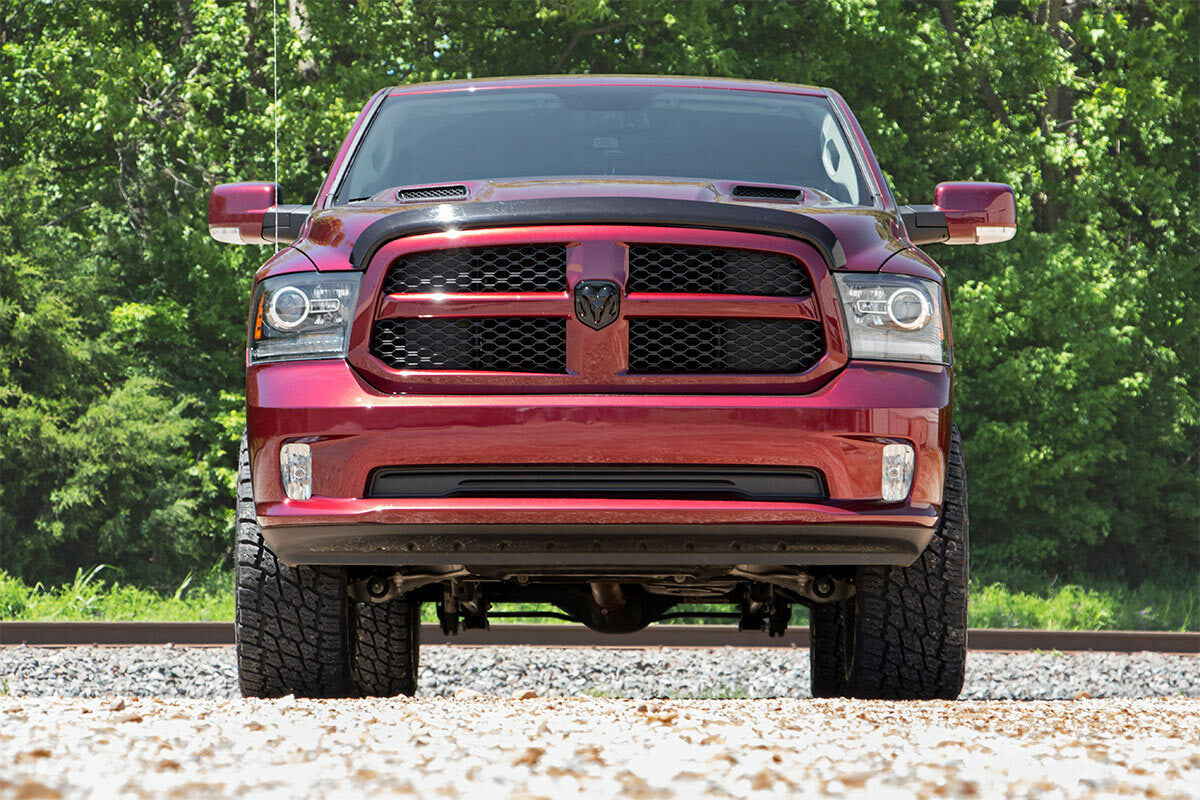 Fits Ram 1500 4WD (2012-2018 & Classic) 3 Inch Lift Kit; M1 Struts/M1; 31240