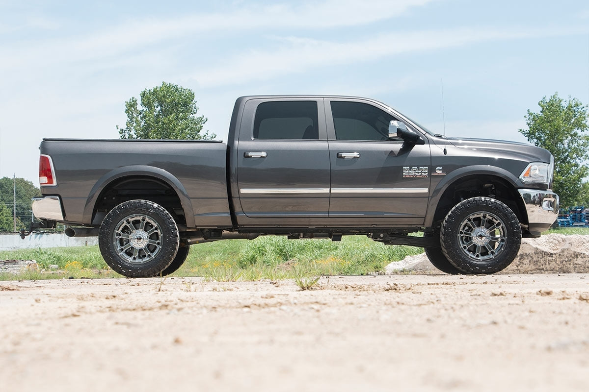Fits Ram 2500 4WD (2014-2018) 2.5 Inch Lift Kit; Gas; V2; 31870