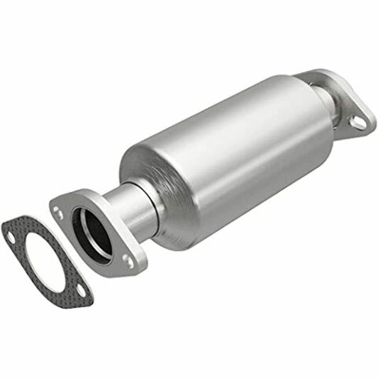 1980-1982 Nissan 210 California Direct-Fit Cat Converter 3322757 Magnaflow - Catalytic Converters Car Part People