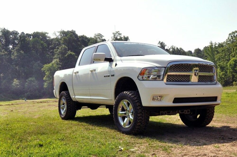 Fits Ram 1500 4WD (2012-2018 & Classic) 4 Inch Lift Kit; N3 Struts; 33332
