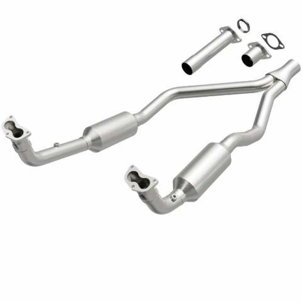90-93 3.9L Range Rover CA Direct-Fit Catalytic Converter 3391821 Magnaflow - Catalytic Converters Car Part People