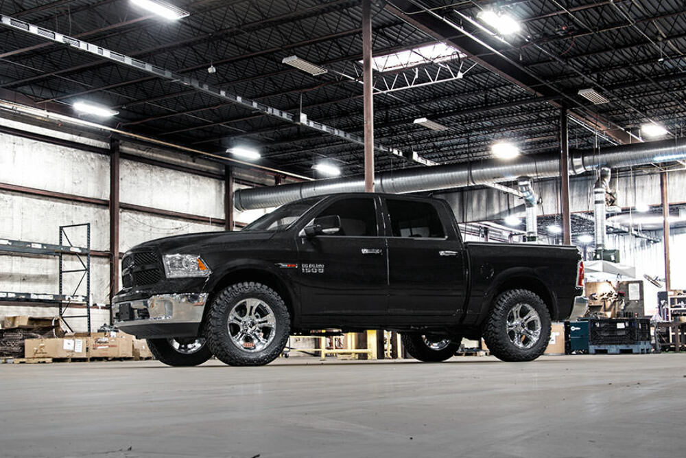 Fits Ram 1500 4WD (2012-2018 & Classic) 2.5 Inch Leveling Kit; 363
