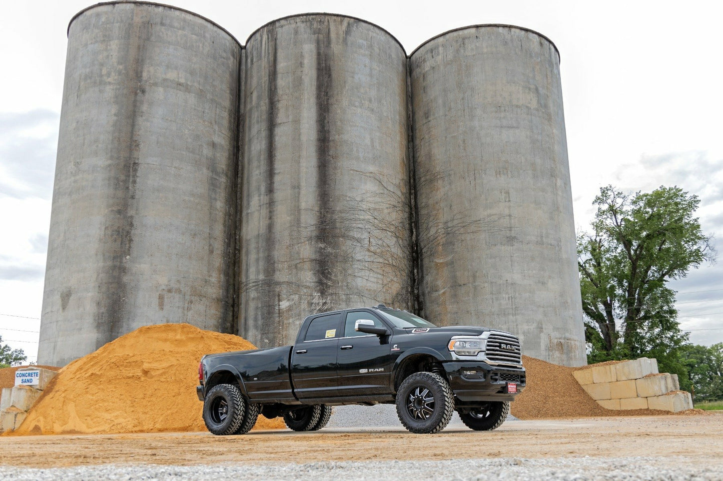 Fits Ram 3500 4WD (2019-2024) 5 Inch Lift Kit; Diesel ; AISIN; 38430
