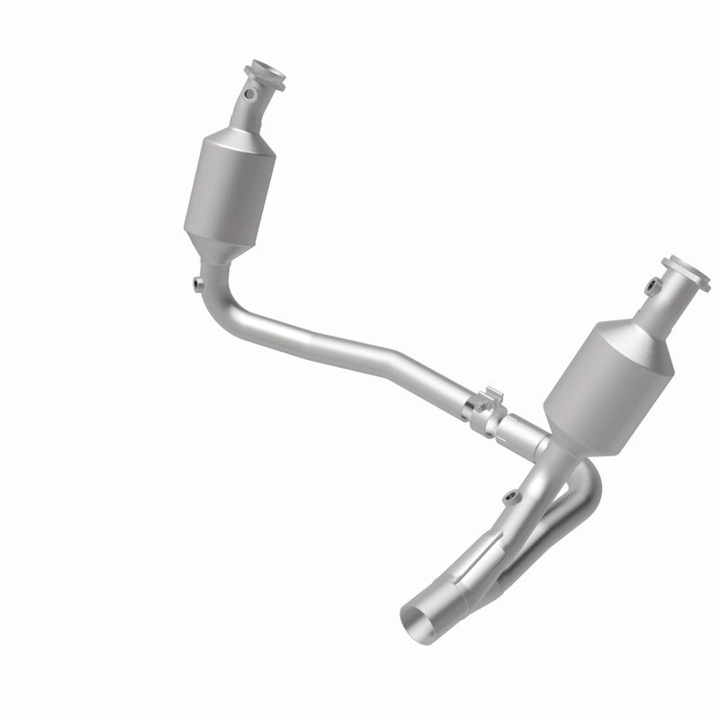 2004 Dodge Dakota 3.7L Direct-Fit Catalytic Converter 4551026 Magnaflow - Catalytic Converters Car Part People