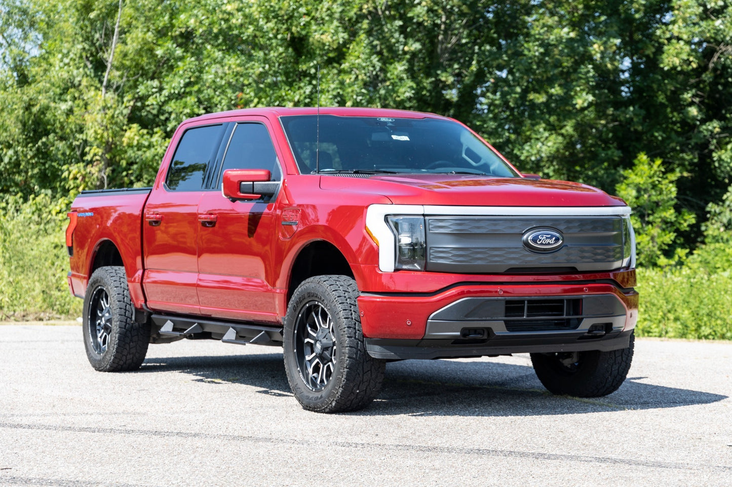 Fits Ford F-150 Lightning 4WD (2022-2024) 3 Inch Lift Kit; Forged UCA; 40900