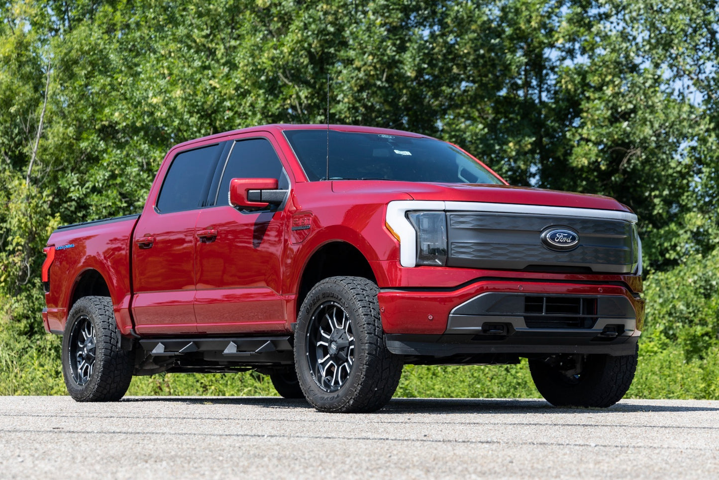 Fits Ford F-150 Lightning 4WD (2022-2024) 3 Inch Lift Kit; Forged UCA; 40900