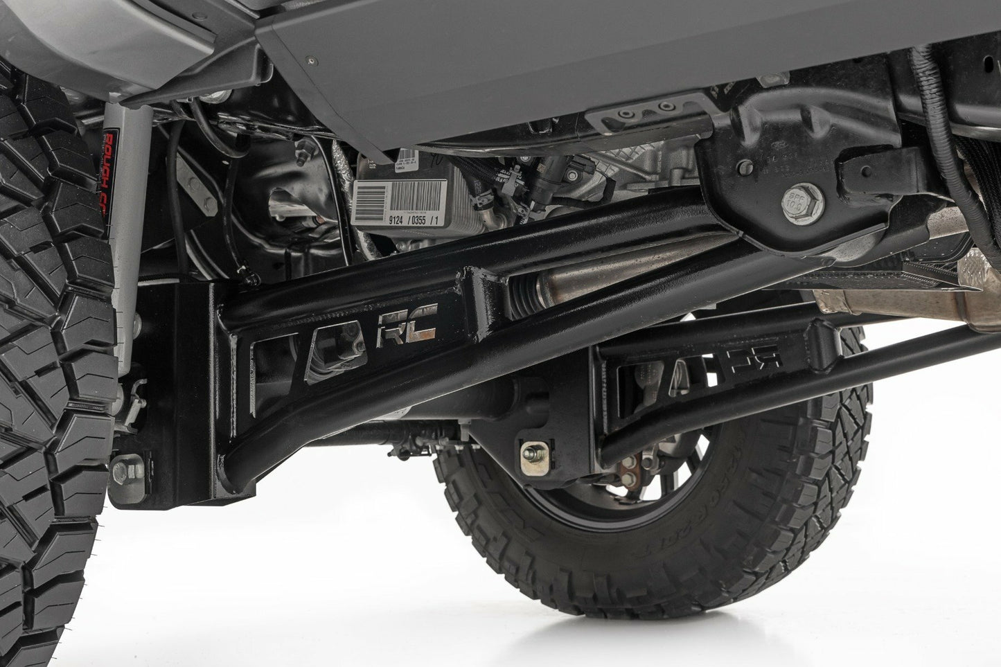 Fits Ford F-250/F-350 SD 4WD (2023-2024) 6" Lift Kit; Radius Arm; 41230