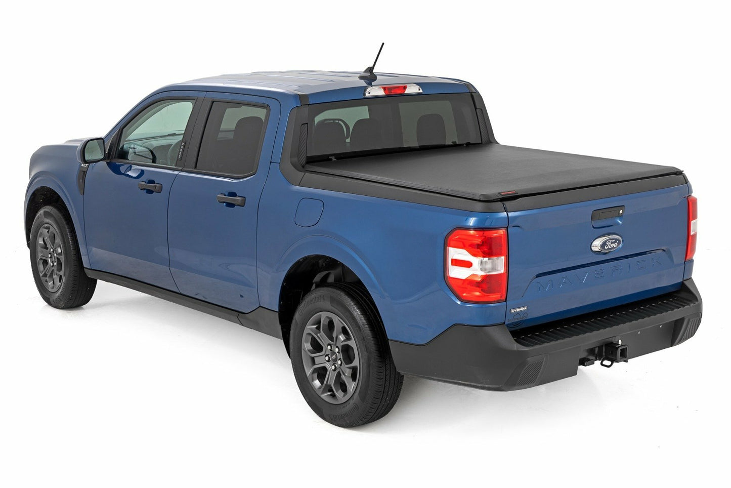 Fits Ford Maverick 2WD/4WD (2022-2024) Soft Roll Up Bed Cover; 4'6" Bed 42534600