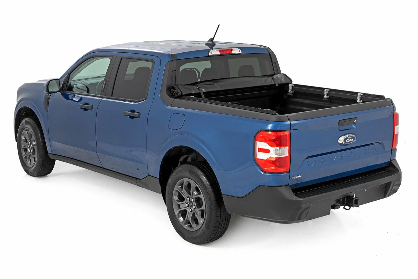 Fits Ford Maverick 2WD/4WD (2022-2024) Soft Roll Up Bed Cover; 4'6" Bed 42534600