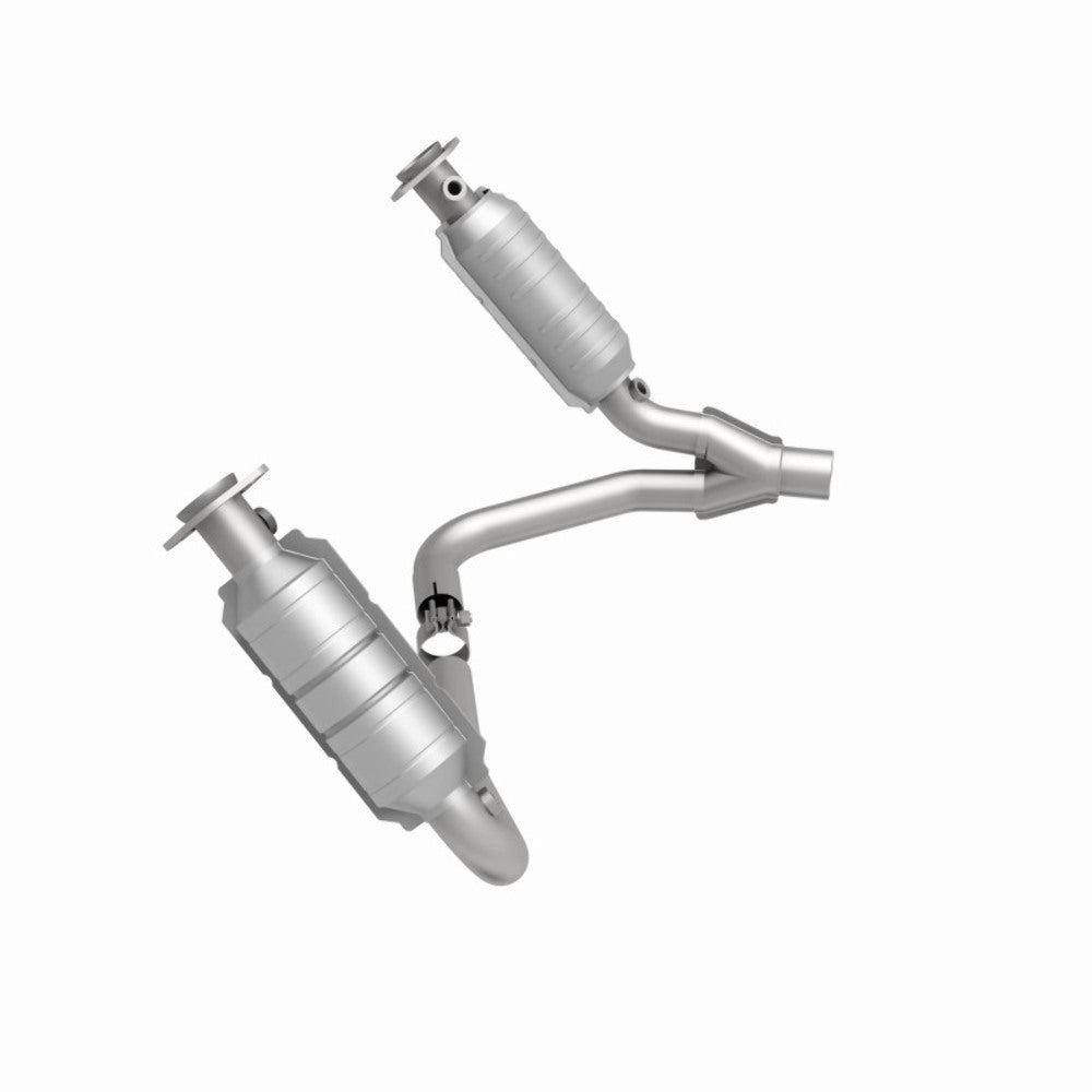 2006 Mitsubishi Raider 3.7L Direct-Fit Catalytic Converter 4451627 Magnaflow - Catalytic Converters Car Part People