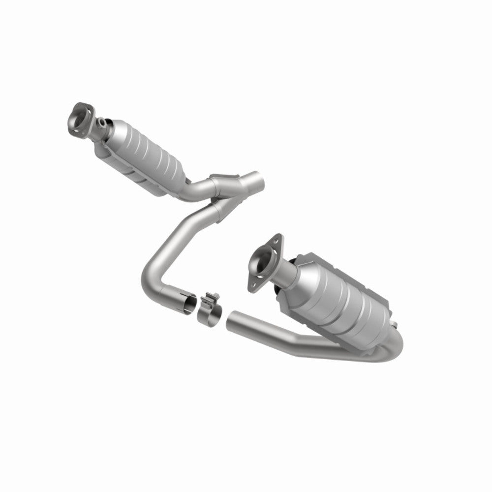 2006 Mitsubishi Raider 3.7L Direct-Fit Catalytic Converter 4451627 Magnaflow - Catalytic Converters Car Part People