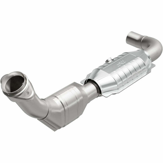 1999-2000 Ford Expedition Direct-Fit Catalytic Converter 447113 Magnaflow - Catalytic Converters Car Part People
