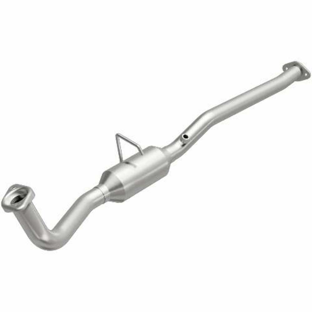 1996 Geo Metro 1.3L Direct-Fit Catalytic Converter 4481167 Magnaflow