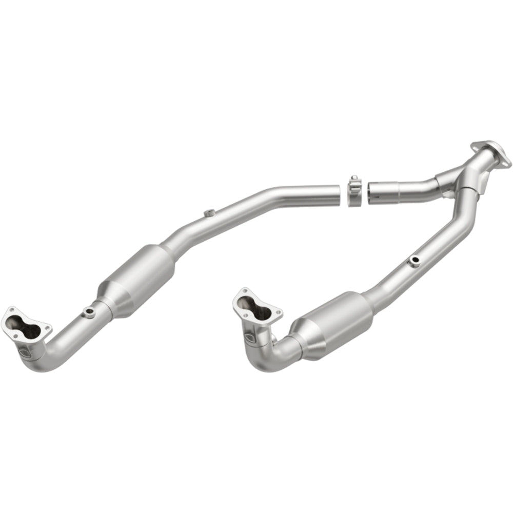 2003 Land Rover Discovery 4.6L Direct-Fit Catalytic Converter 4551028 Magnaflow - Catalytic Converters Car Part People
