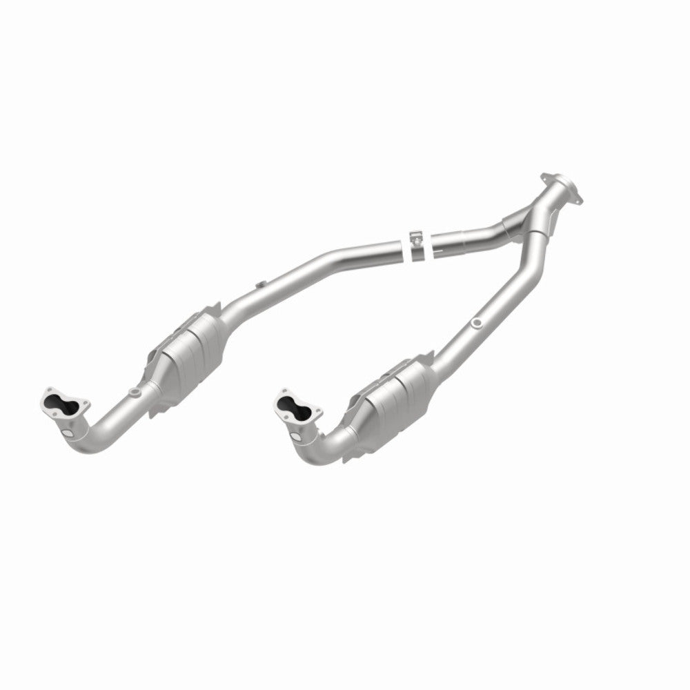 2003 Land Rover Discovery 4.6L Direct-Fit Catalytic Converter 4551028 Magnaflow - Catalytic Converters Car Part People