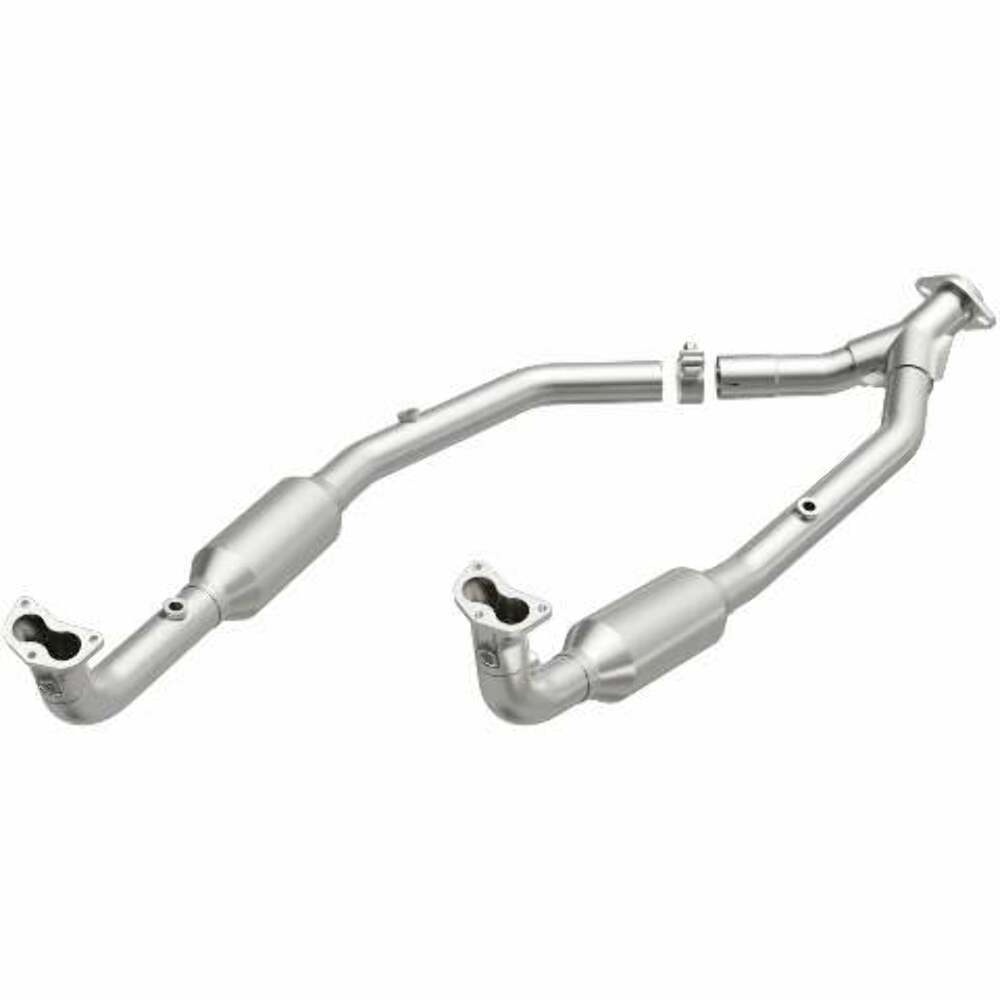 2003 Land Rover Discovery 4.6L Direct-Fit Catalytic Converter 4551028 Magnaflow - Catalytic Converters Car Part People