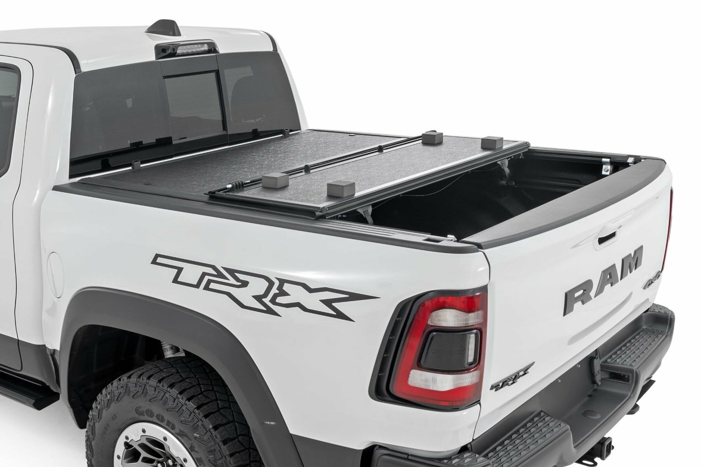 Fits Ram 1500(19-25) Hard Low Profile Bed Cover 5'7" Bed No Rambox 47320550B