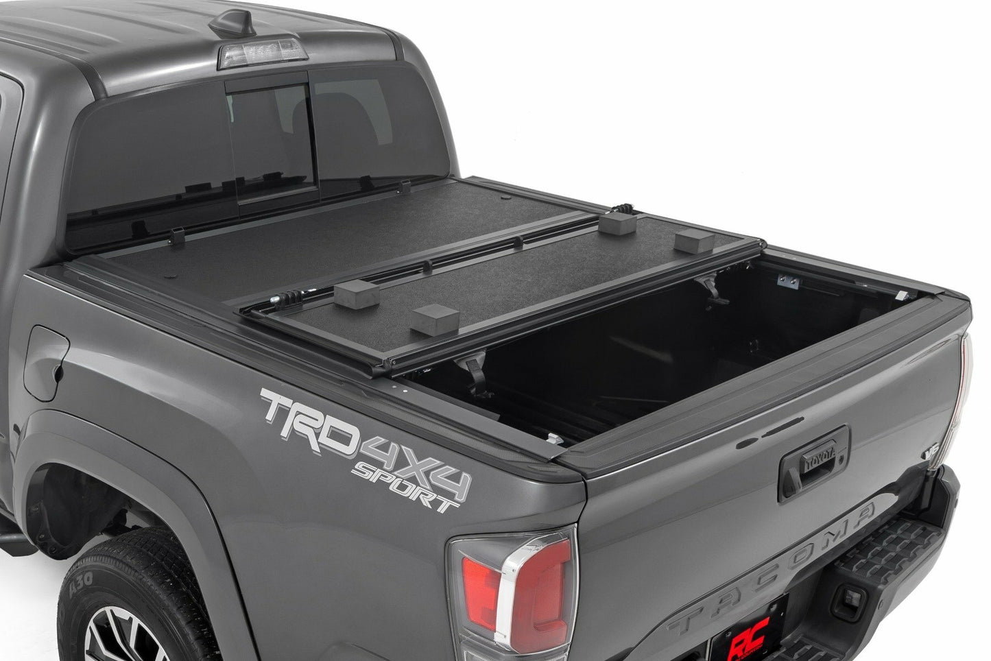 Fits Toyota Tacoma 2&4WD (2016-2023) Hard Low Profile Bed Cover 6' Bed 47420600B