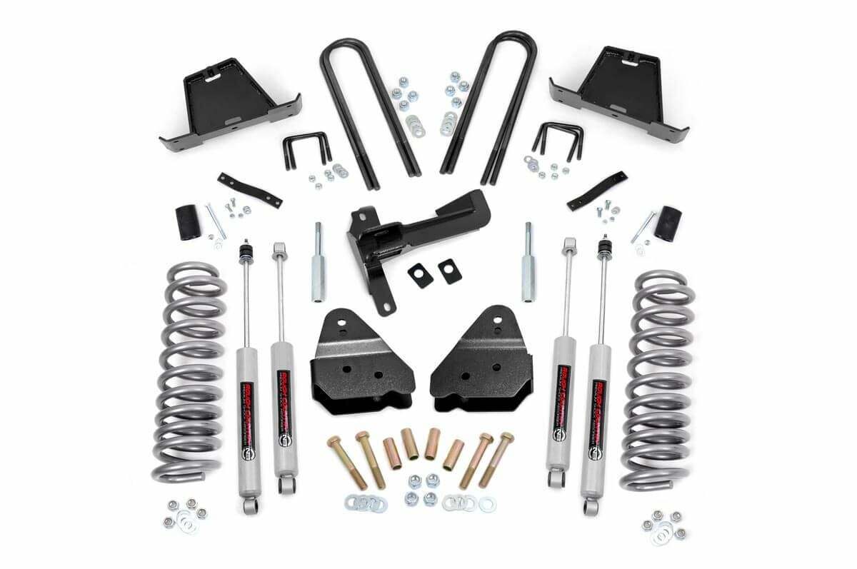 Fits Ford F-250/F-350 Super Duty 4WD (2005-2007) 4.5 Inch Lift Kit; 479.2