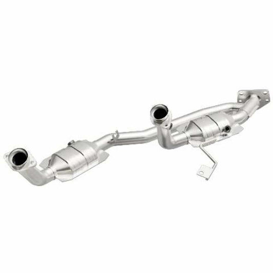 04 Ford Freestar 3.9L Direct-Fit Catalytic Converter 49079 Magnaflow - Catalytic Converters Car Part People