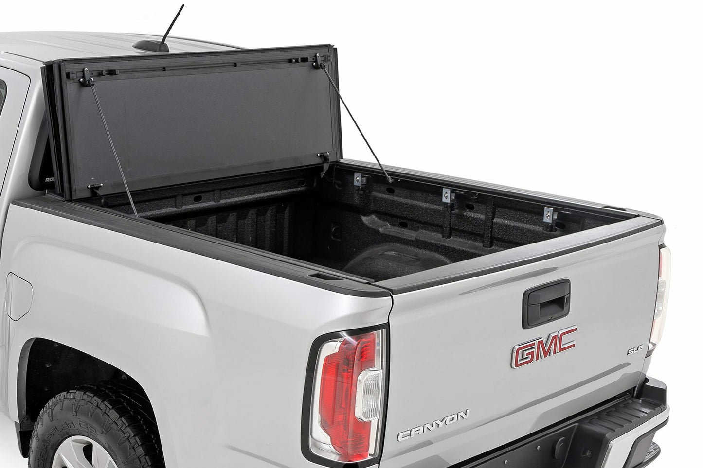 Fits Chevy Canyon (15-24) Hard Tri-Fold Flip Up Bed Cover 6' Bed 49120600