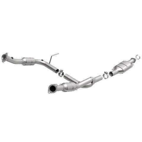 2002-2005 Ford Explorer Direct-Fit Catalytic Converter 49404 Magnaflow