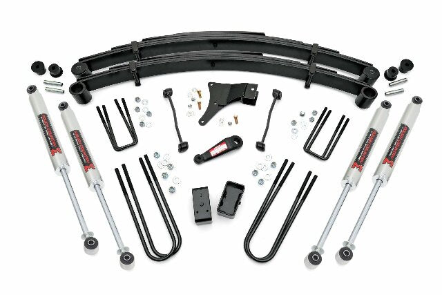 Fits Ford F-250/F-350 SD 4WD (1999) 4" Lift Kit; Rear Blocks; M1; 49440