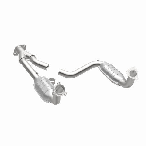 03-06 Chevy SSR 5.3/6.0 OEM Direct-Fit Catalytic Converter 49580 Magnaflow