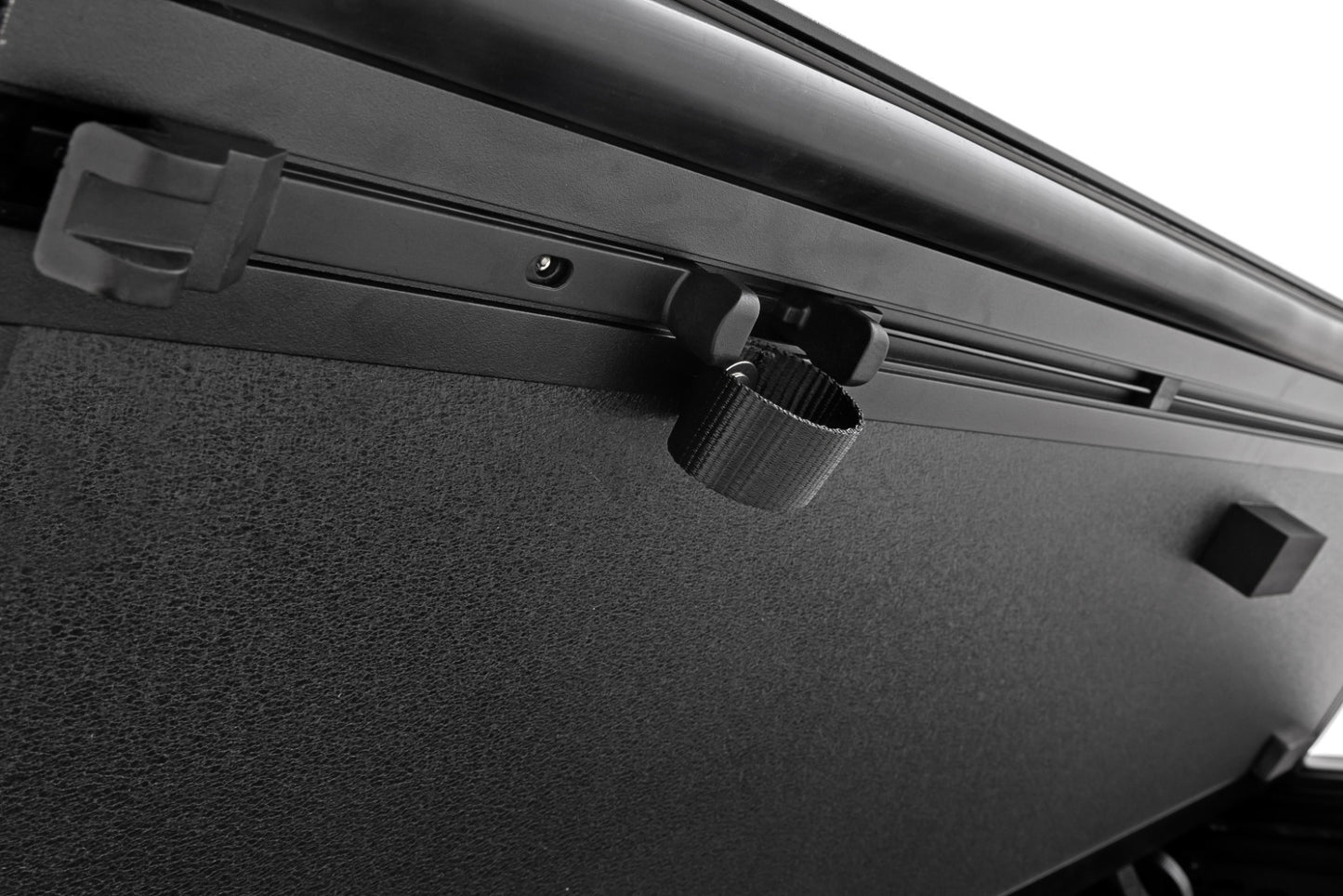 Fits Gladiator JT 4WD(2020-24) Hard Tri-Fold Flip Up Bed Cover 5' Bed 49620500