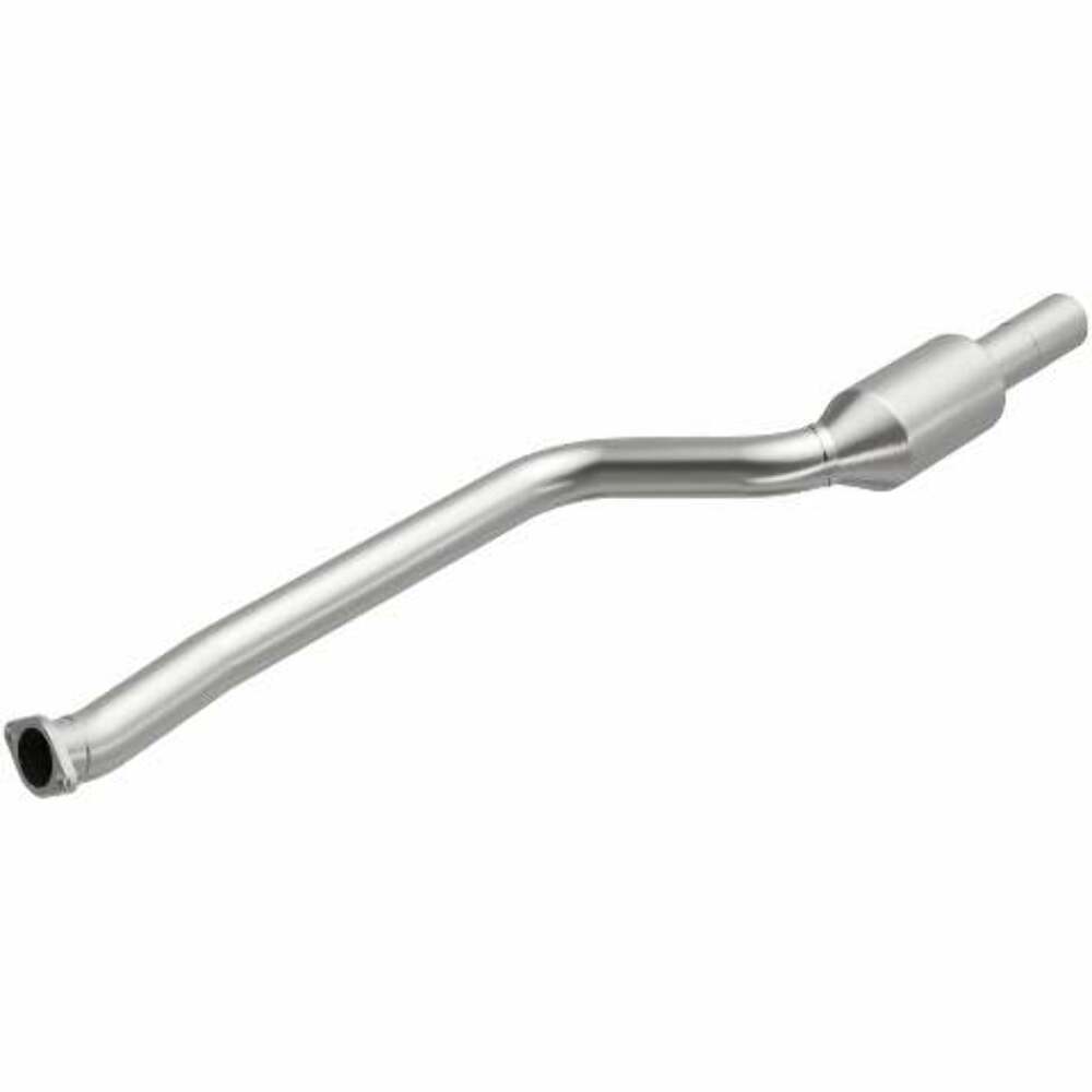 2006 BMW 330i Direct-Fit Catalytic Converter 49765 Magnaflow