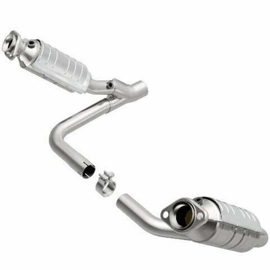 05-06 Dodge Durango V6/V8 Direct-Fit Catalytic Converter 49832 Magnaflow - Catalytic Converters Car Part People