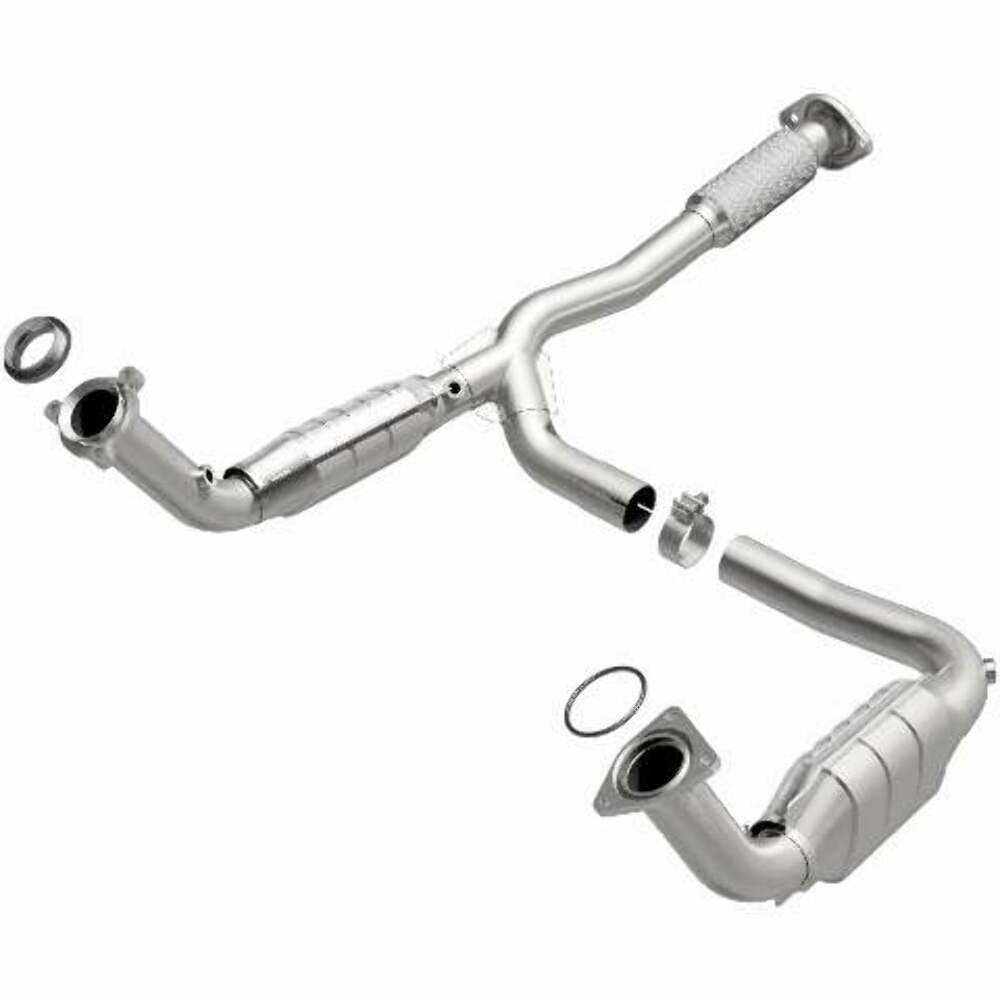 05-06 GMC Envoy XL Denali Direct-Fit Catalytic Converter 49886 Magnaflow