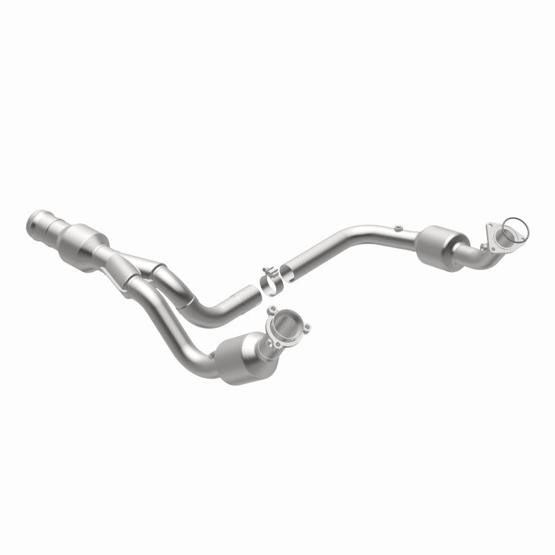 2011-2015 GMC Yukon 6.2L Direct-Fit Catalytic Converter 5582616 Magnaflow