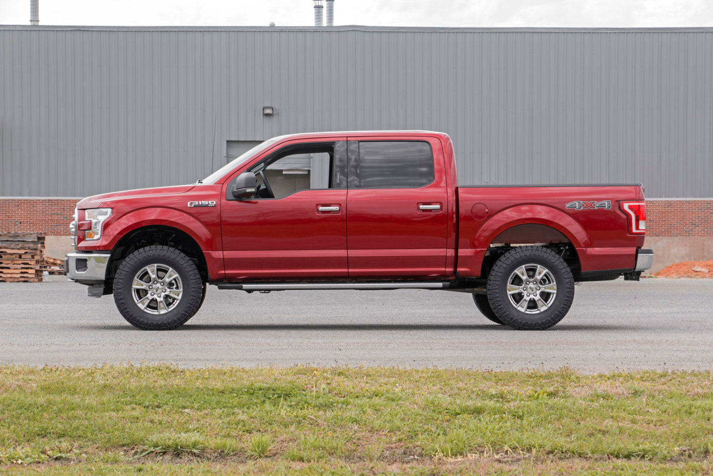 Fits Ford F-150 4WD (2014-2020) 2 Inch Lift Kit; M1 Struts/M1; 50040