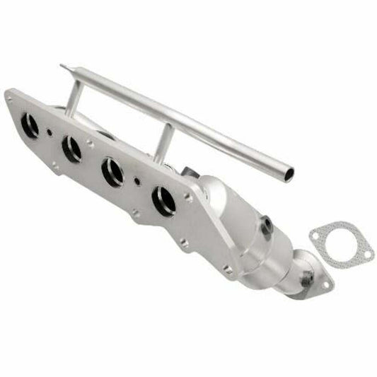 05-06 Ford Focus 2.0L Direct-Fit Catalytic Converter 50390 Magnaflow - Catalytic Converters Car Part People