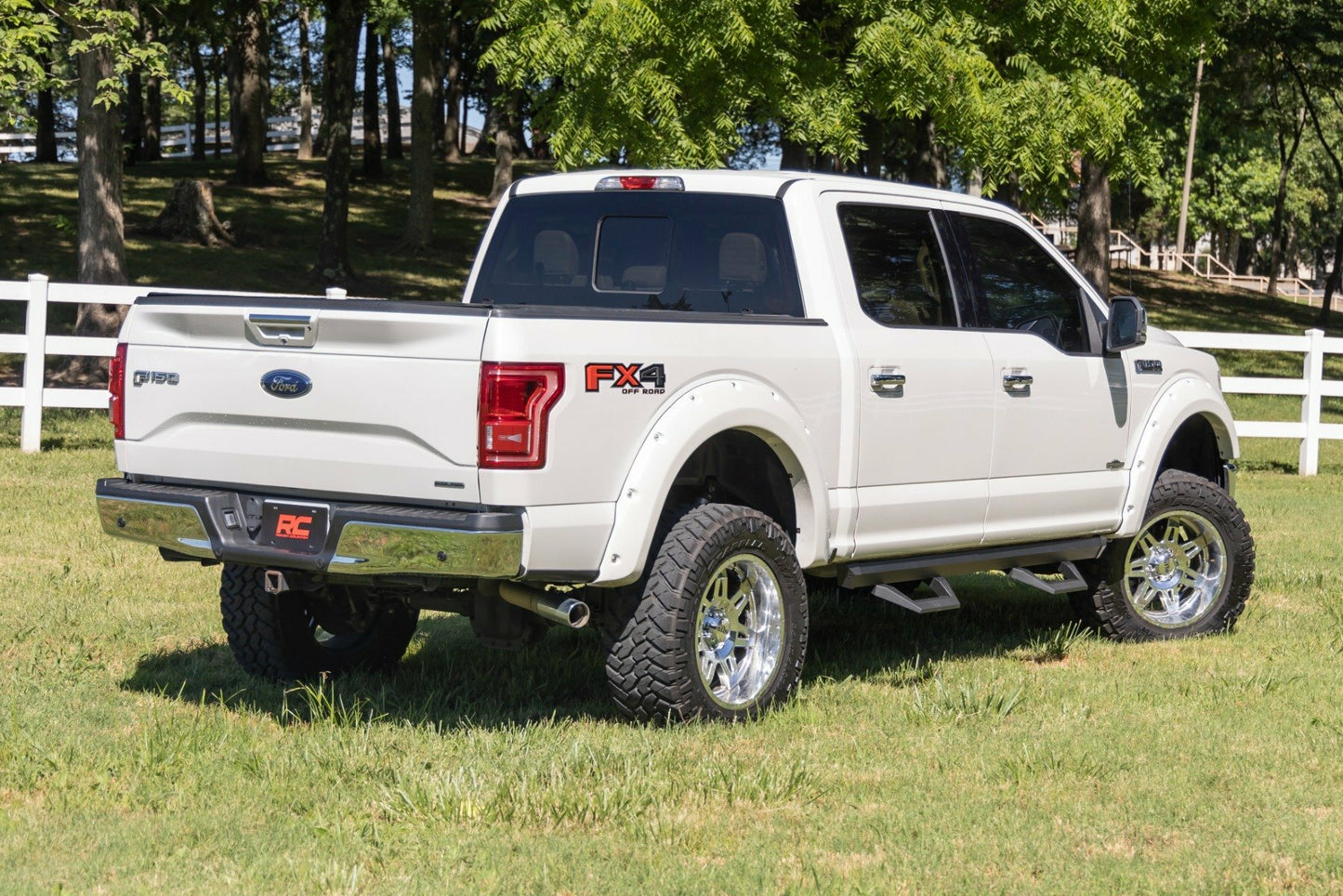Fits Ford F-150 (15-24) SRX2 Adj Aluminum Step Crew Cab 51008A